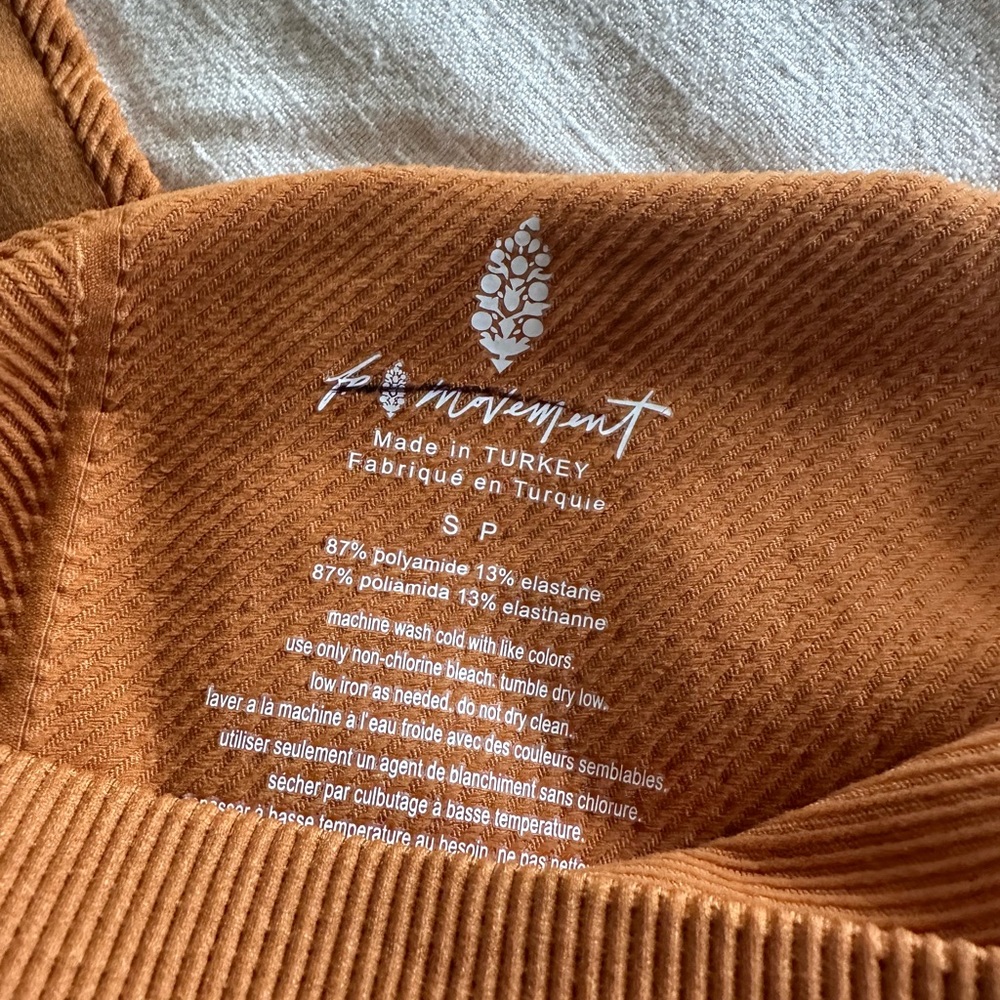 NWOT•FREE PEOPLE X FP MOVEMENT• Women’s “Free Throw” Leggings Size Small - Picture 7 of 7